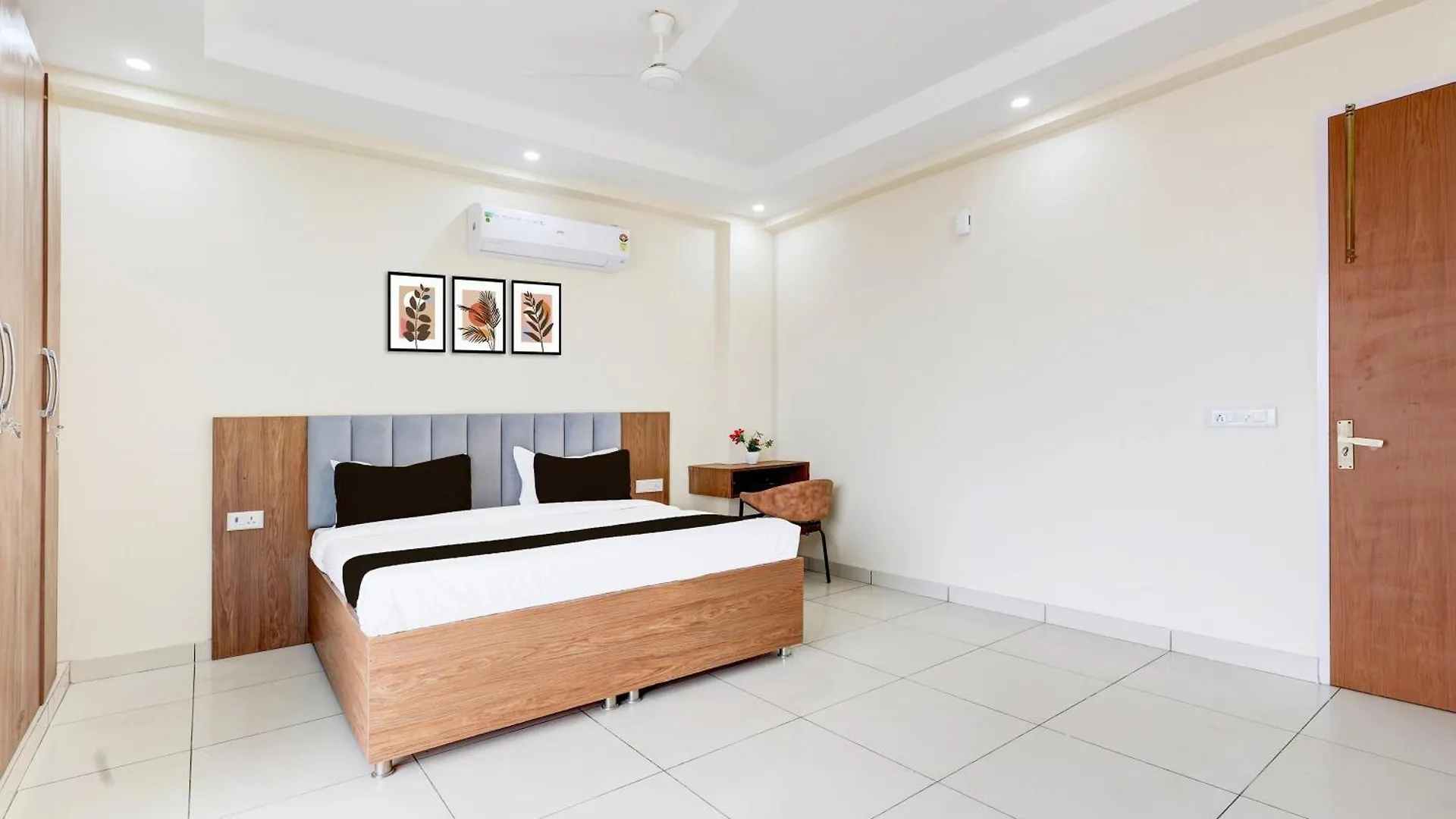 Hotel O Eternal Residency Gurgáon