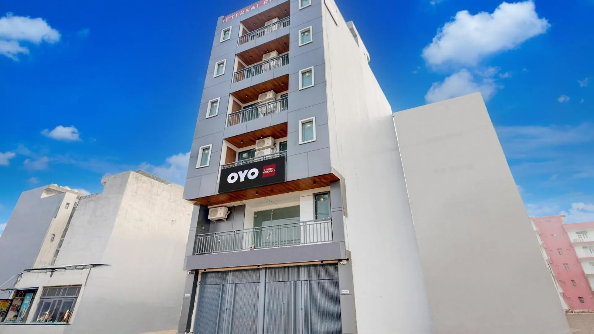 Hotel O Eternal Residency Gurgaon Inde